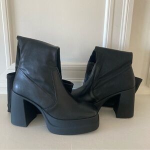 NWOB Free People Double Stack Black Leather Platform Boots Sz 38